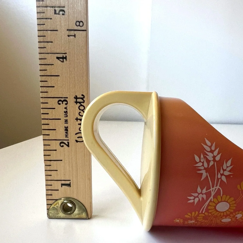 Vintage 1972 Avon Country Kitchen Flour Scoop Orange Daisy Plastic 6